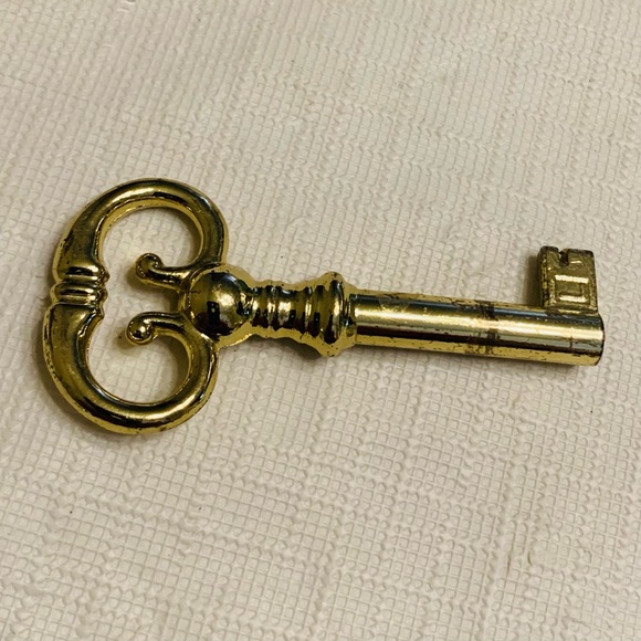 VINTAGE BRASS FELHOOD/ Ridgeway Grandfather Clock Door Key Clocks Prior 2004 - Picture 3 of 9